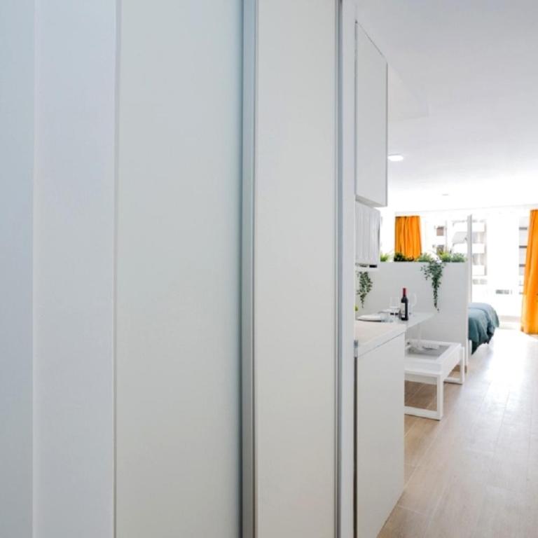 319 MODERN ACCOMMODATION,SEA VIEW AND POOl - Estudio Estándar - 9