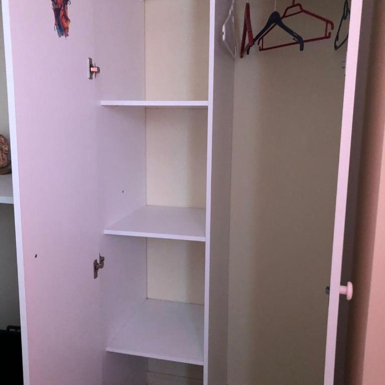 Comoda y amplia casa en sector residencial - Three-Bedroom House - 19