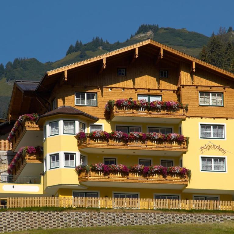 Appartement Alpenstern - Apartment mit 2 Schlafzimmern und Balkon - 1