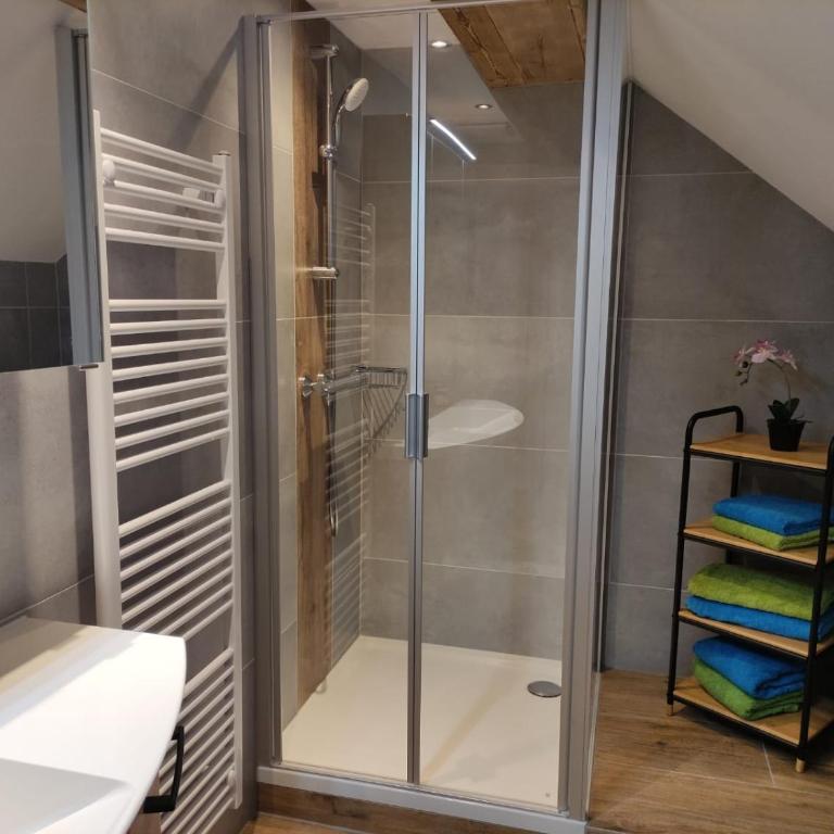 Bauernhof - Appartement beim Zefferer - Doppelzimmer mit Bergblick - 7