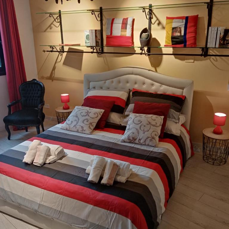 Einaudi 56 Guest House - Appartamento con 1 Camera da Letto - 1