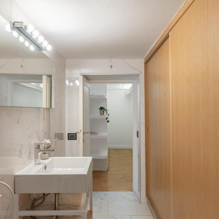 iFlat Unforgettable in front of Colosseum - Appartamento con 3 Camere da Letto - 34