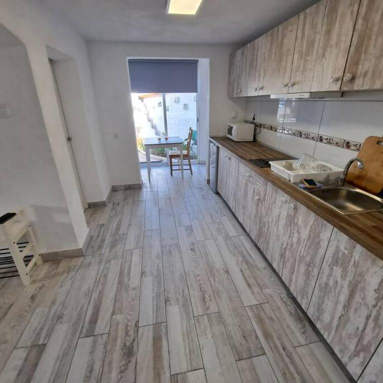 Tenerife Apartment Dulcynea with terrace and garden 600m2 with ocean and Teide view - One-Bedroom Apartment - 1