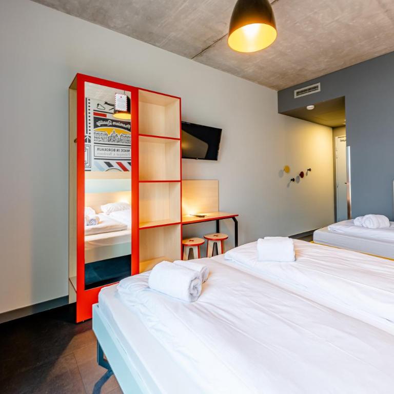 MEININGER Hotel Bordeaux Gare Saint-Jean - Chambre Triple - 5