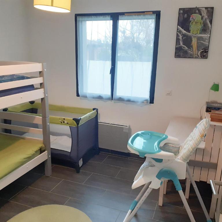 Villa familiale avec piscine chauffée calme proche du centre - Villa 3 Chambres - 30