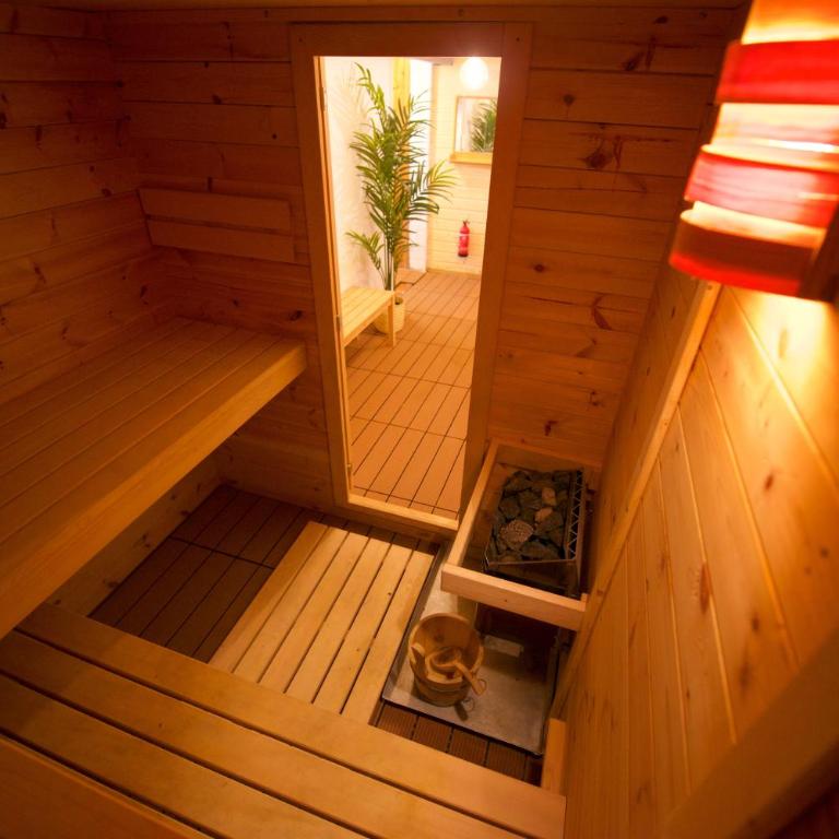 Chalet spa avec terrasse et vue alpine - Apartment mit 2 Schlafzimmern mit Balkon und Terrasse - 5