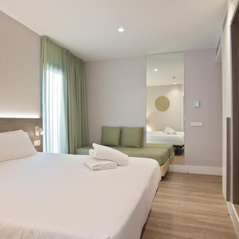 Niu Barcelona Hotel - Triple Room - 5