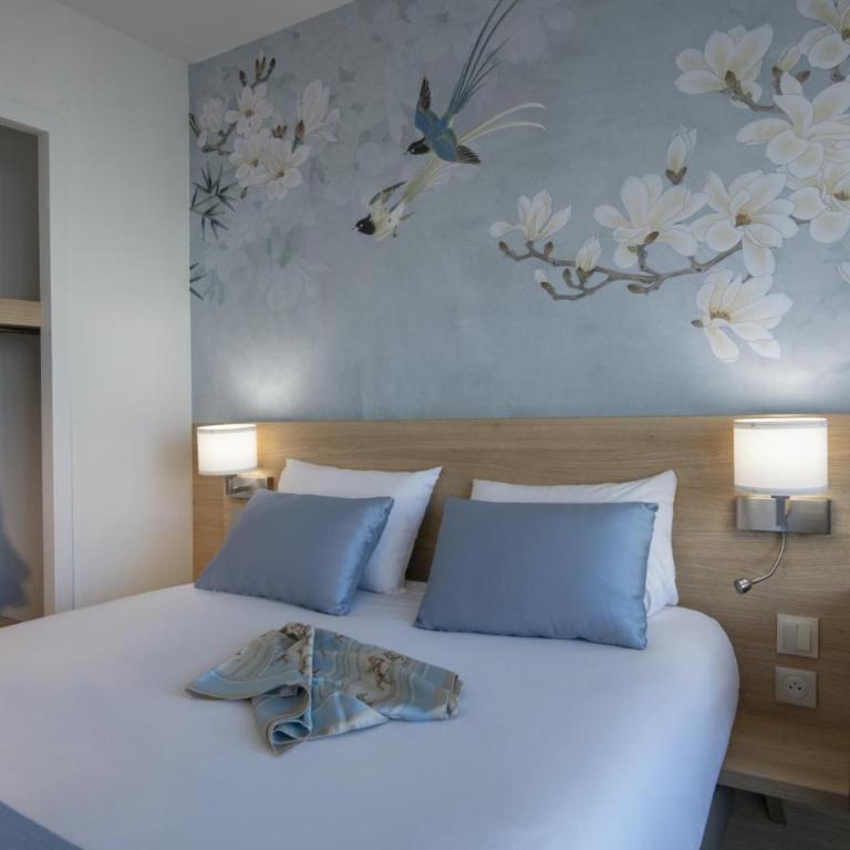 Hotel Chambord - Chambre Double Supérieure - 4