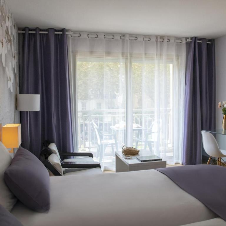 Hotel Chambord - Chambre Double Deluxe avec Douche - 5
