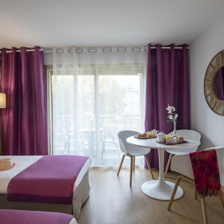 Hotel Chambord - Chambre Triple de Luxe - 3