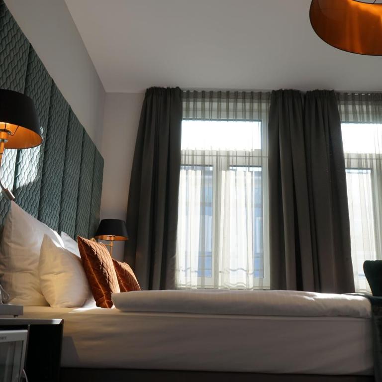 Boutique Hotel Germania - Habitación Doble Deluxe - 17