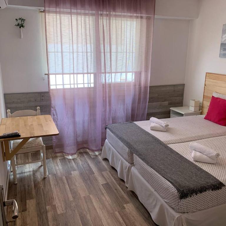 Casa SaMARa - Double or Twin Room with Private Bathroom - 6