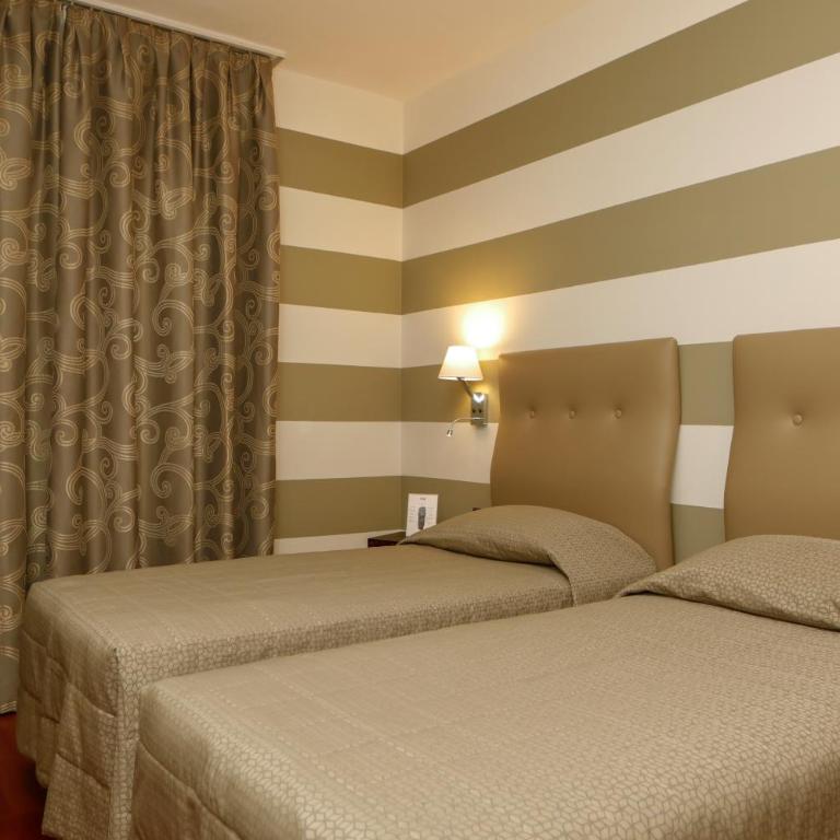 Hotel Lancaster - Twin Room - 1