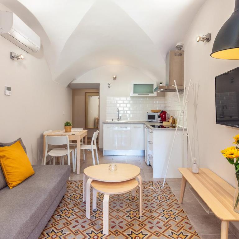 Apartamentos Plaza Mayor 35 - Apartamento Estudio - 6