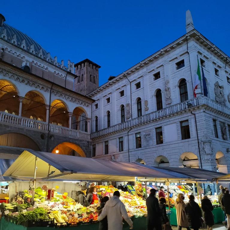 OFFICINE CAVOUR Piazza Cavour - Appartamento Monolocale - 23