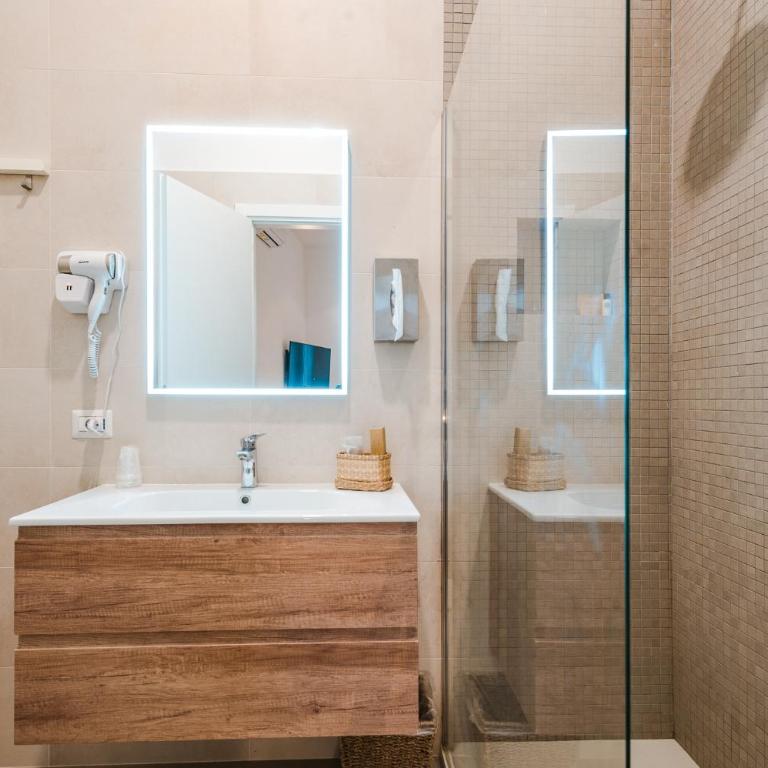 Nikis Collection Navona - Executive Suite - 9
