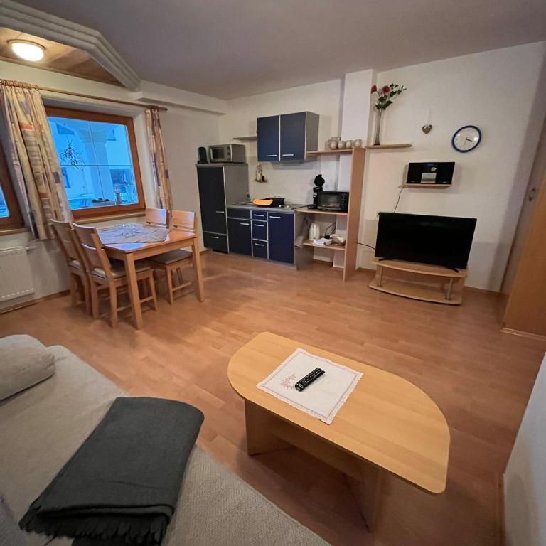 Ferienwohnung Gertraud und Peter Geisler - Apartment mit 1 Schlafzimmer - 3