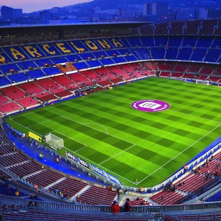 New Camp Nou Apartment/Diret Airport,Beautiful - Three-Bedroom Apartment - 55
