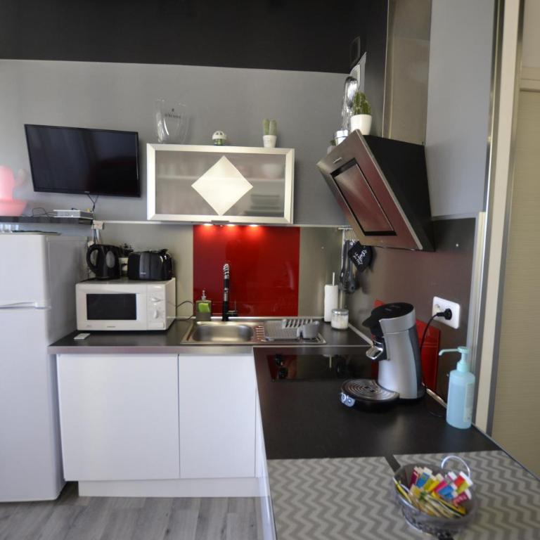 Studio Naturiste "LE CACTUS" Coursives Port Nature 614 - Studio - Vue sur Mer - 22