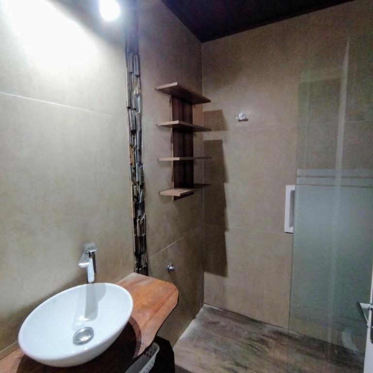 Casa Amigable y Disfrutable - Five-Bedroom House - 20