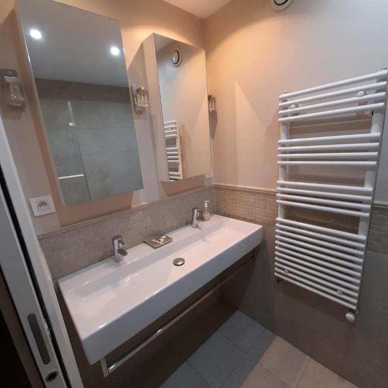 Homestay Rooms Paris Porte de Versailles - Chambre Double avec Balcon - 5