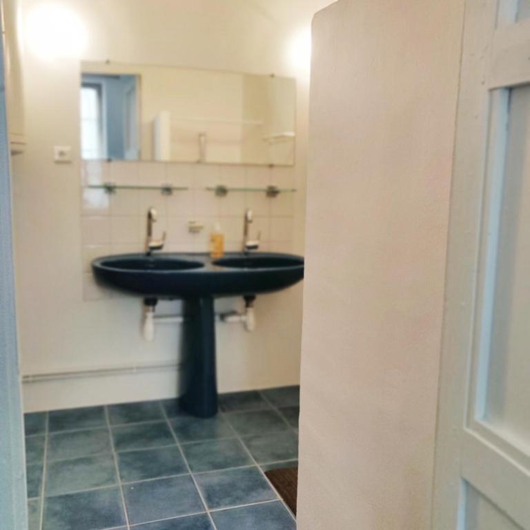 2 chambres 88m2 Extra centre historique Cahors vaste appartement convivial et cosy - Appartement 1 Chambre - 24