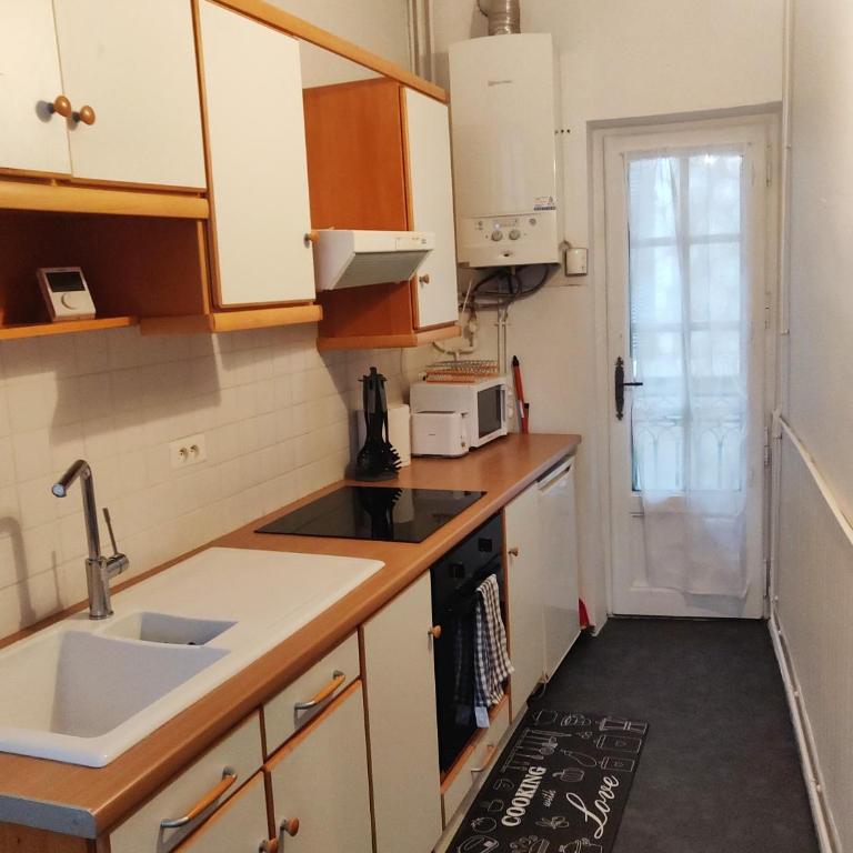 2 chambres 88m2 Extra centre historique Cahors vaste appartement convivial et cosy - Appartement 1 Chambre - 20