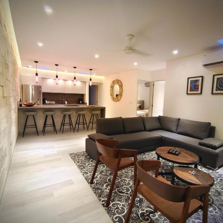 1st Luxury Warehouse - Family Suite - 1