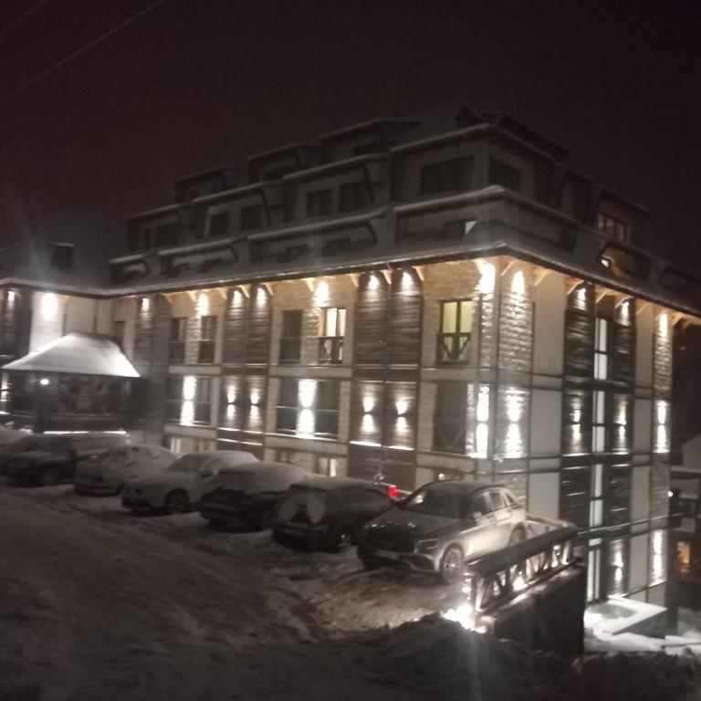 Apart Hotel & spa Zoned II, Kopaonik, apartman Lukač - special benifit Children up to 17 of age accompanied by two adutls staj for free! FREE PARKING! - Deluxe King Studio - 1