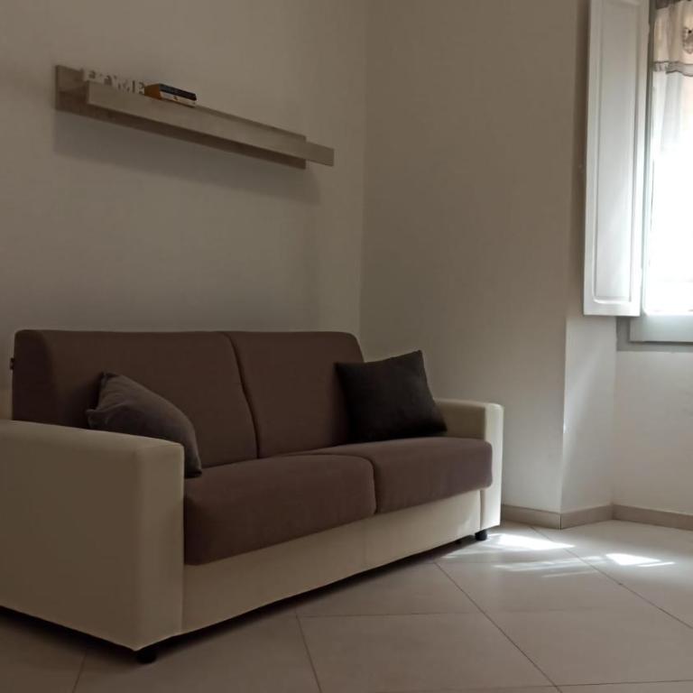 La Casetta - One-Bedroom Apartment - 9