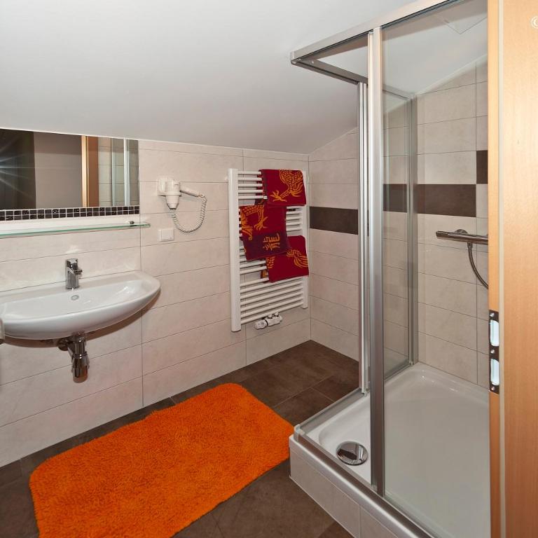 Appartement Haus Burgblick - Apartment mit 2 Schlafzimmern - 2