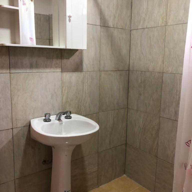 CABAÑAS FENIX con ARROYO NATURAL BORDEANDO LA PROPIEDAD reservar con 24 hs de anticipación - Casa con 1 dormitorio - 20