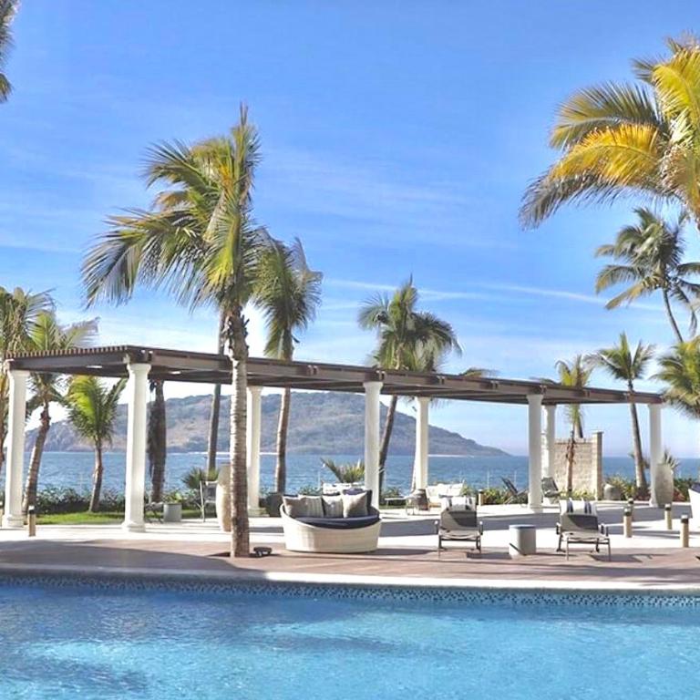 Camino Al Mar with Amazing View of the Ocean, Beach and Pool - Two-Bedroom Apartment - 2