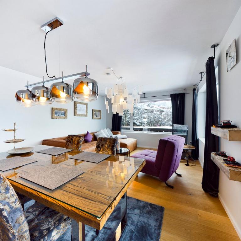 Pistenraupe - Deluxe Family Room - 6