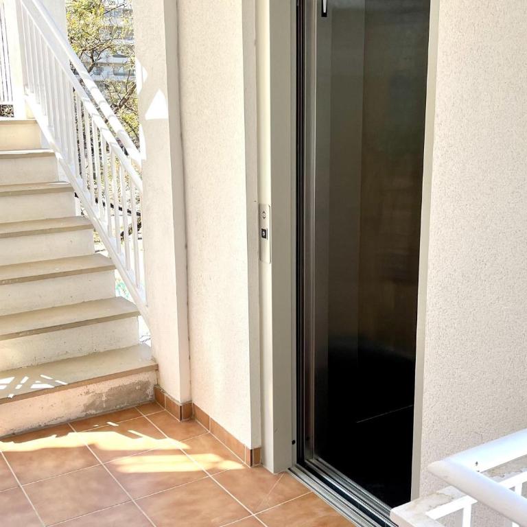 APARTBEACH SAYONARA 125 Climatizado y Piscina - Two-Bedroom Apartment - 32