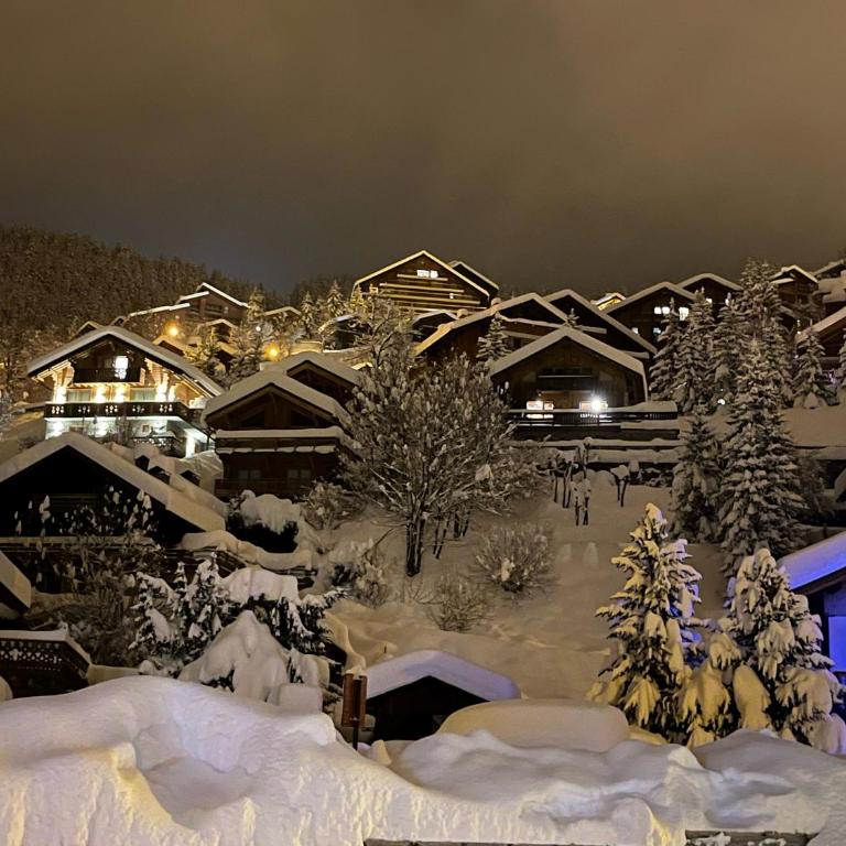 Renovated 6 pers Luxury Chalet in Meribel Centre 85m2 3BR 3BA with Mountain View and boots heater ! - Appartement 3 Chambres - 43
