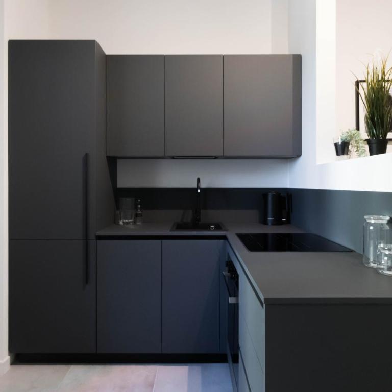 Cavour 82 - Appartamento con 2 Camere da Letto - 4