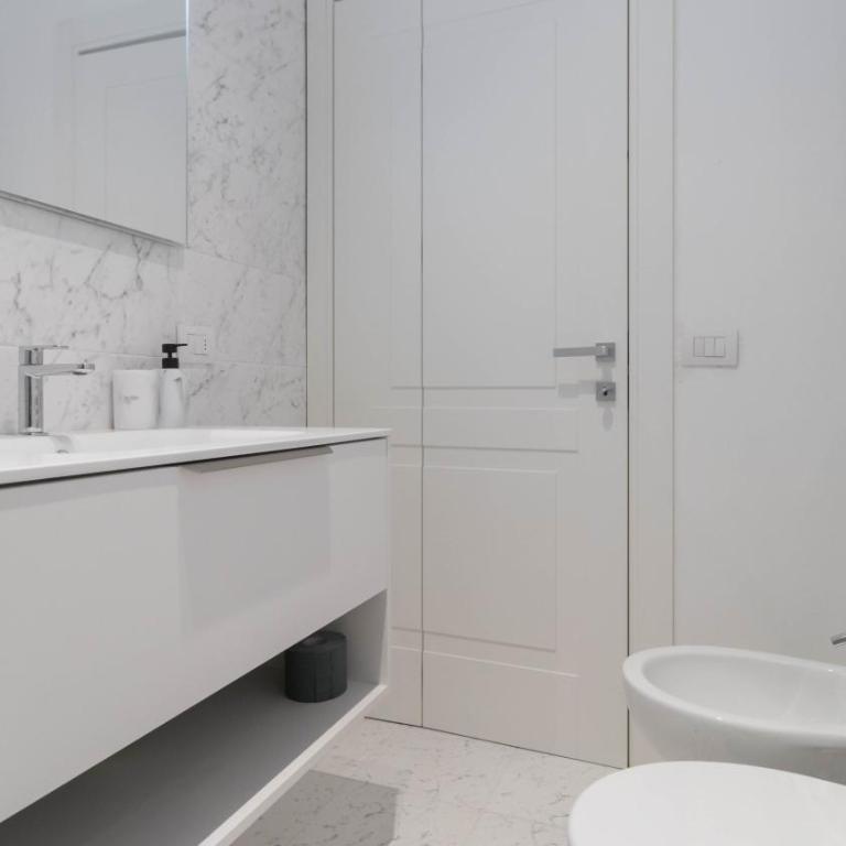 Cavour 82 - Appartamento con 2 Camere da Letto - 8