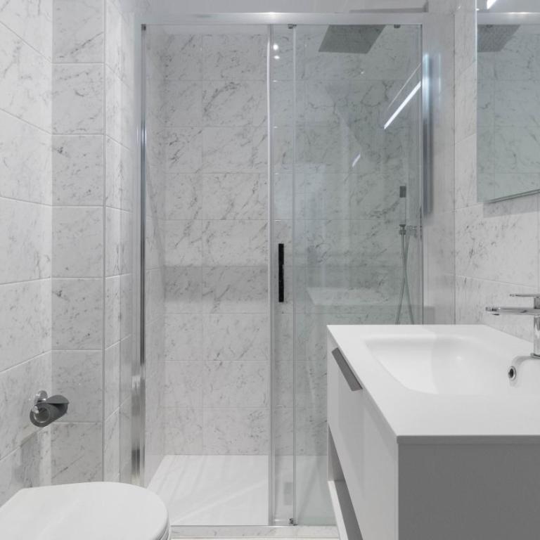 Cavour 82 - Appartamento con 2 Camere da Letto - 18
