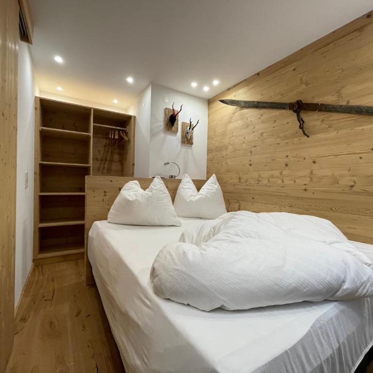 Quality Hosts Arlberg - ALPtyrol Appartements - Apartment - Erdgeschoss (Enzian) - 1