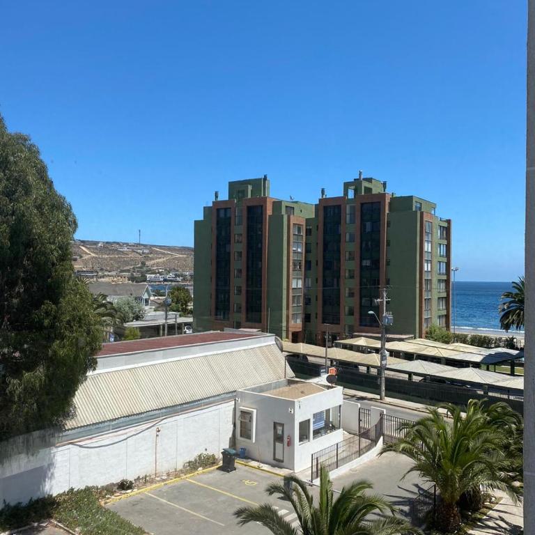 Departamento vista al mar en La Herradura - Two-Bedroom Apartment - 2