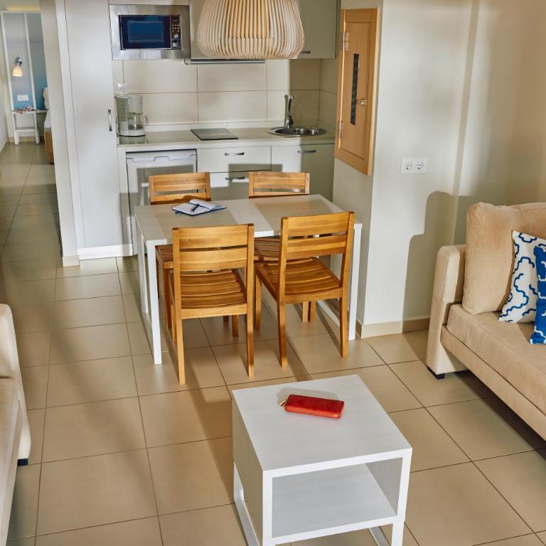 Grupotel Flamingo Beach - Standard Apartment (2 Adults + 2 Children) - 5