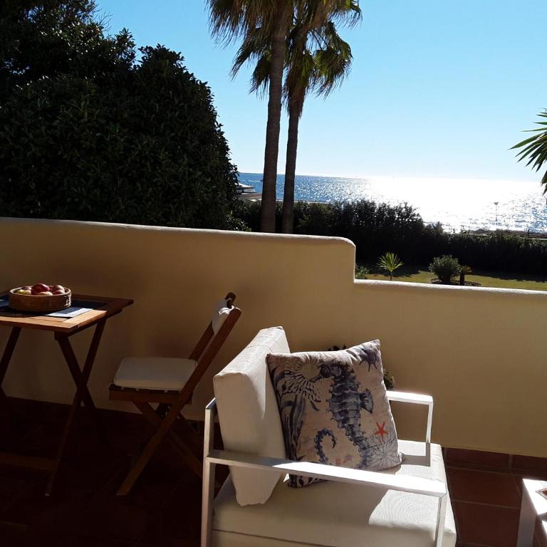 Holidays & Home Beachfront Neptuno I, Sea Views,Pool,Garden, Elviria - Superior Apartment - 21