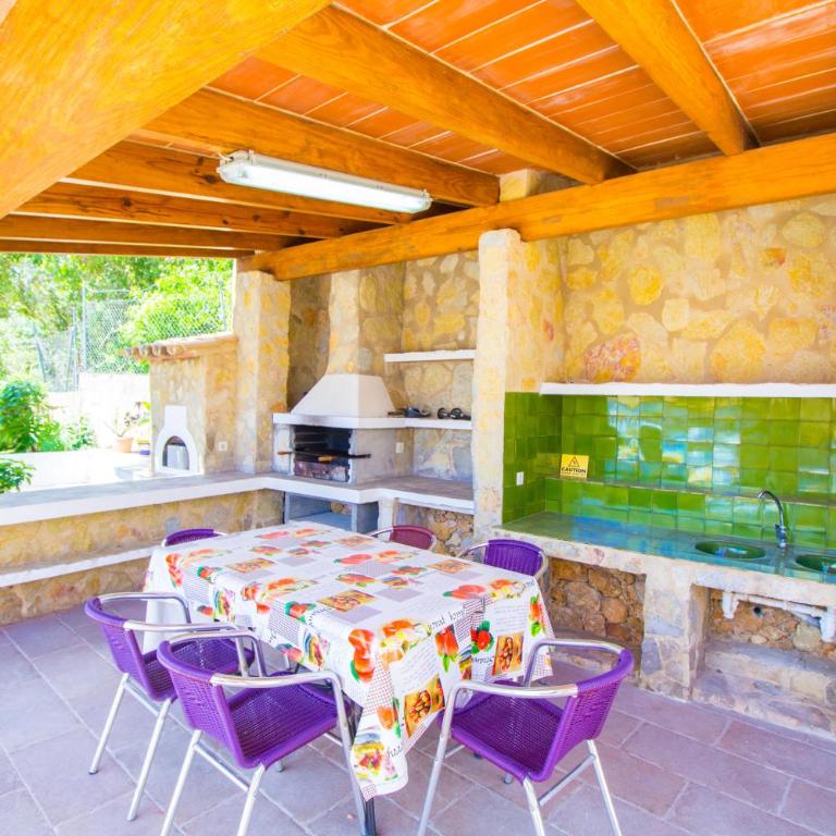 Perfecta villa para vacaciones con wifi y A/C - Casa de 4 dormitorios - 10