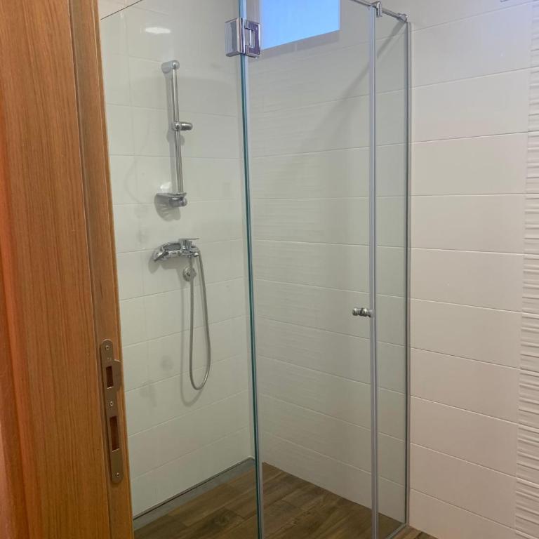 Apartmani Zlatiborio - Apartman sa 1 Spavaćom Sobom i Pogledom na Vrt - 1