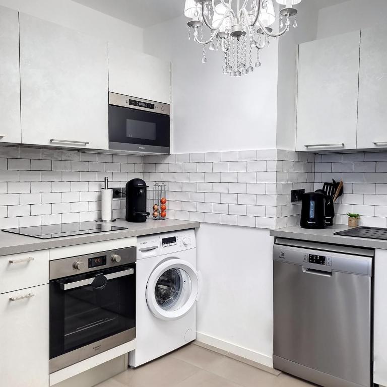 Apartment Palm Beach with a nice swimming pool - Appartement 1 Chambre - 9