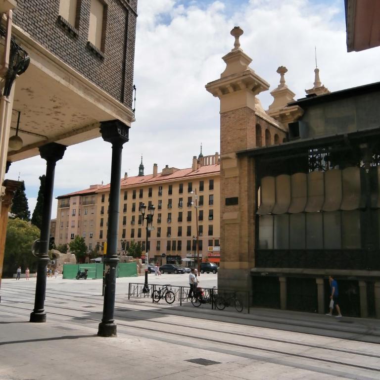 JUNTO AL PILAR - Three-Bedroom Apartment - 23