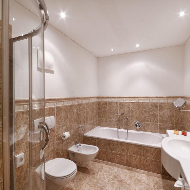 Hotel MARIA THERESIA adults-only - Suite - 9