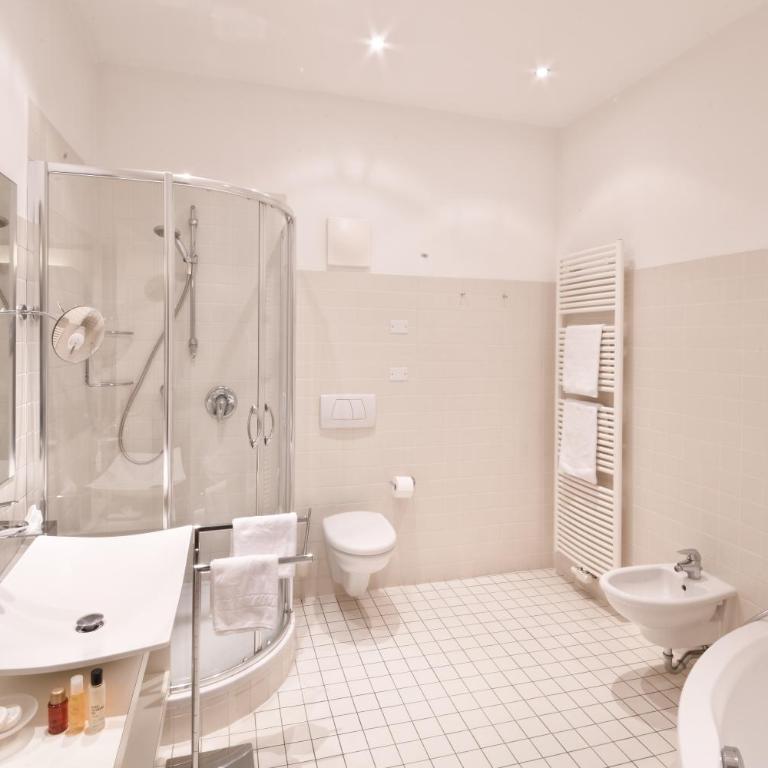 Hotel MARIA THERESIA adults-only - Suite - 10
