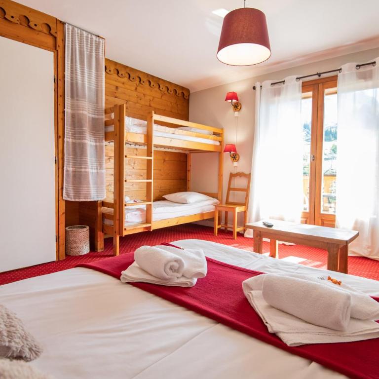 L'Alpage - Quadruple Room - 7